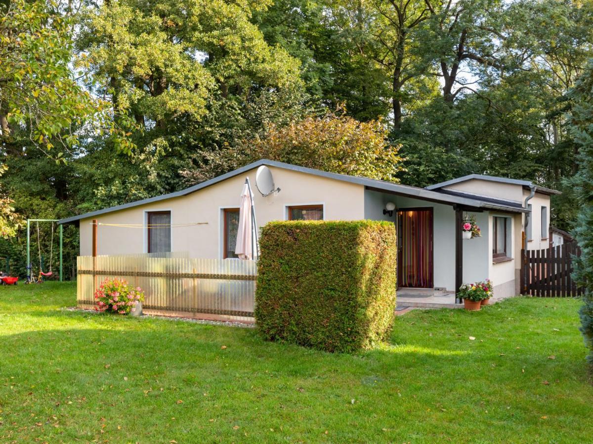 Beautiful Holiday House In Biendorf With Garden Korchow エクステリア 写真
