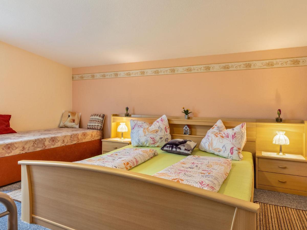 Beautiful Holiday House In Biendorf With Garden Korchow エクステリア 写真
