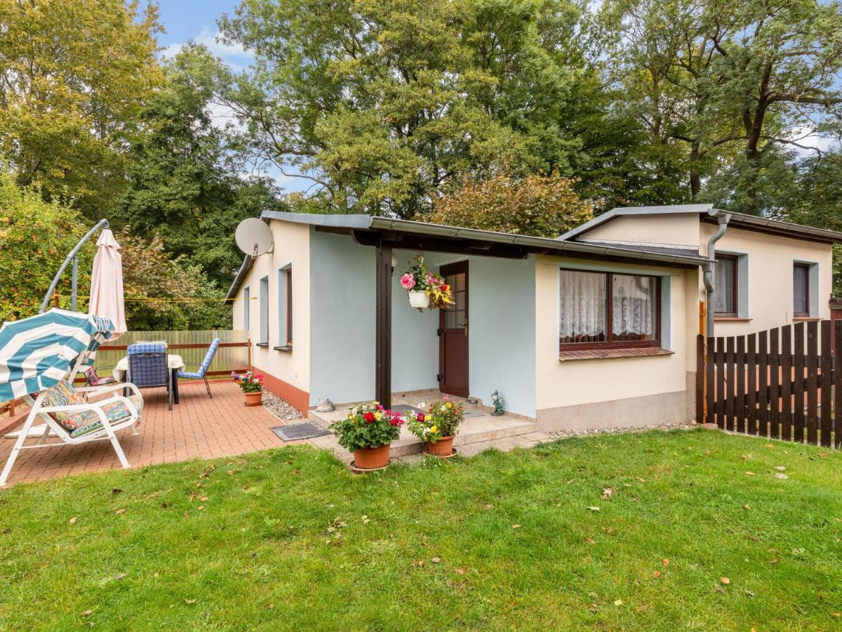 Beautiful Holiday House In Biendorf With Garden Korchow エクステリア 写真