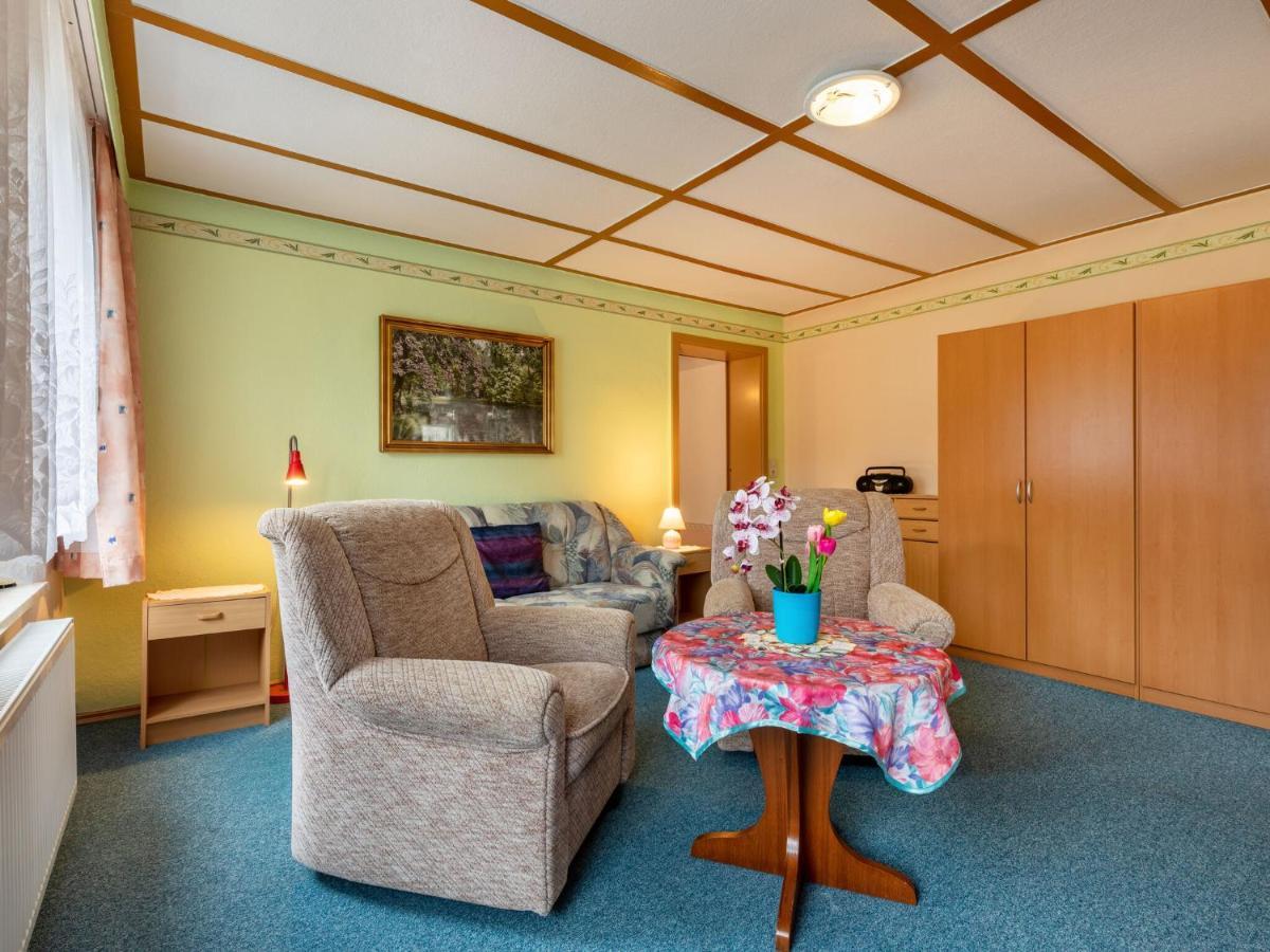 Beautiful Holiday House In Biendorf With Garden Korchow エクステリア 写真