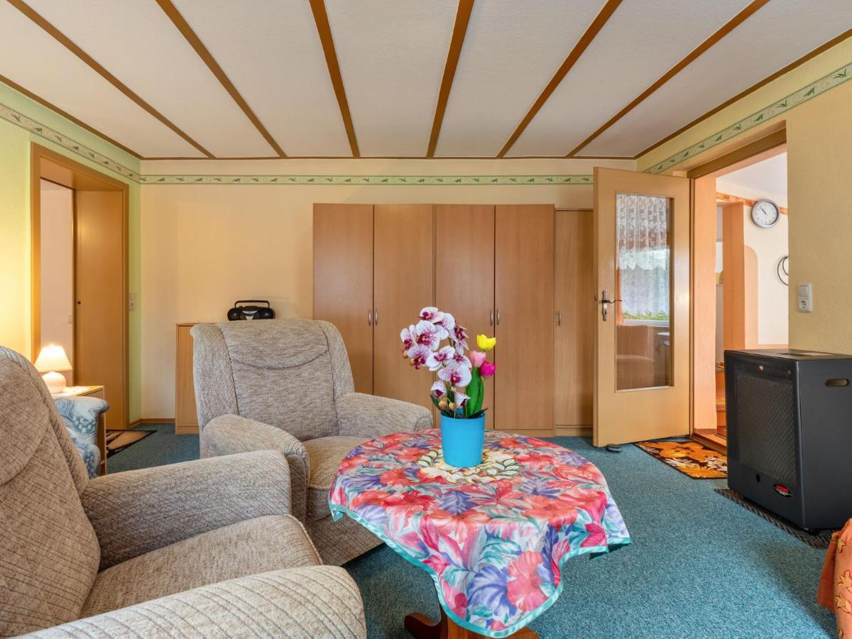 Beautiful Holiday House In Biendorf With Garden Korchow エクステリア 写真