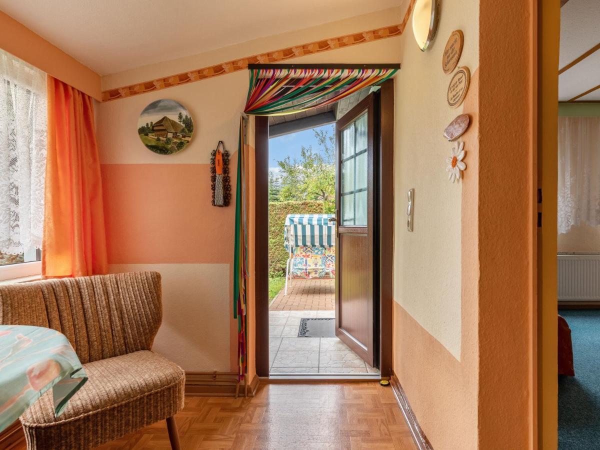 Beautiful Holiday House In Biendorf With Garden Korchow エクステリア 写真