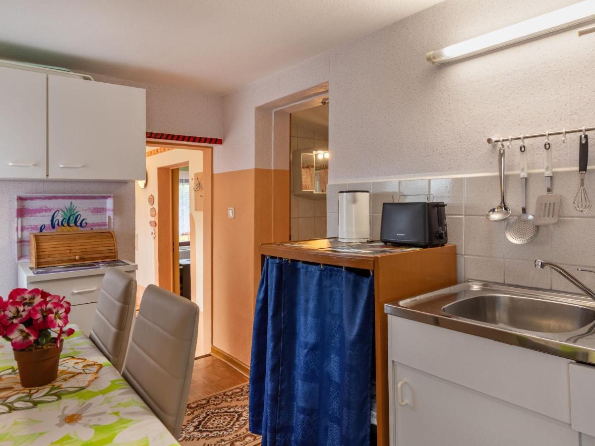 Beautiful Holiday House In Biendorf With Garden Korchow エクステリア 写真